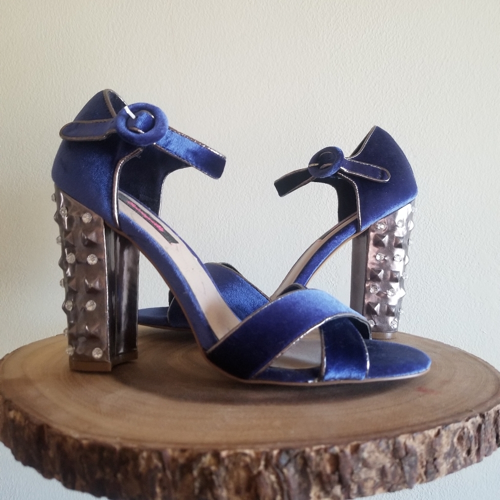 NWOT Betseyville Blue and Silver Velvet Heels